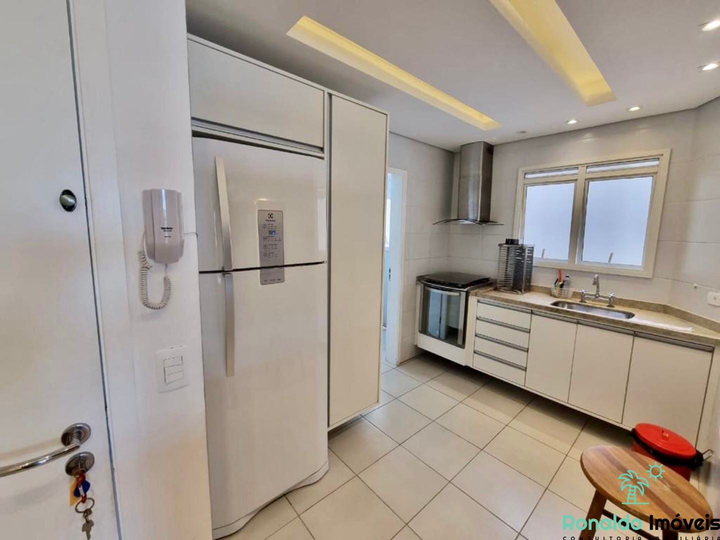 Apartamento à venda com 3 quartos, 90m² - Foto 13