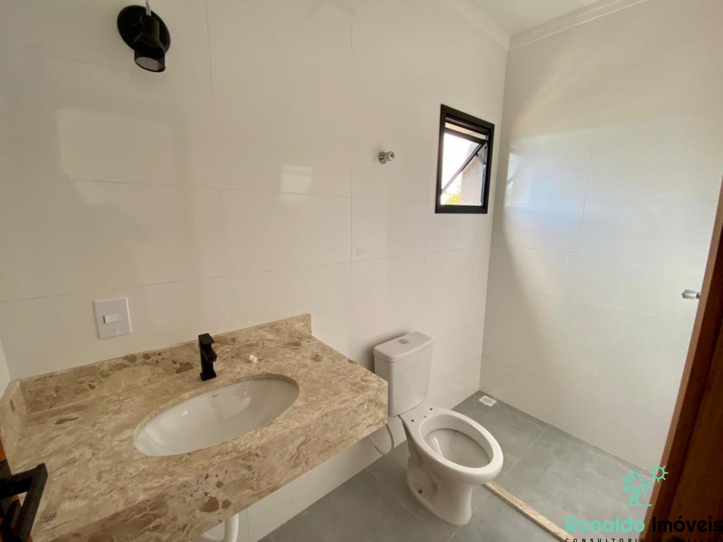 Casa à venda com 2 quartos, 80m² - Foto 15