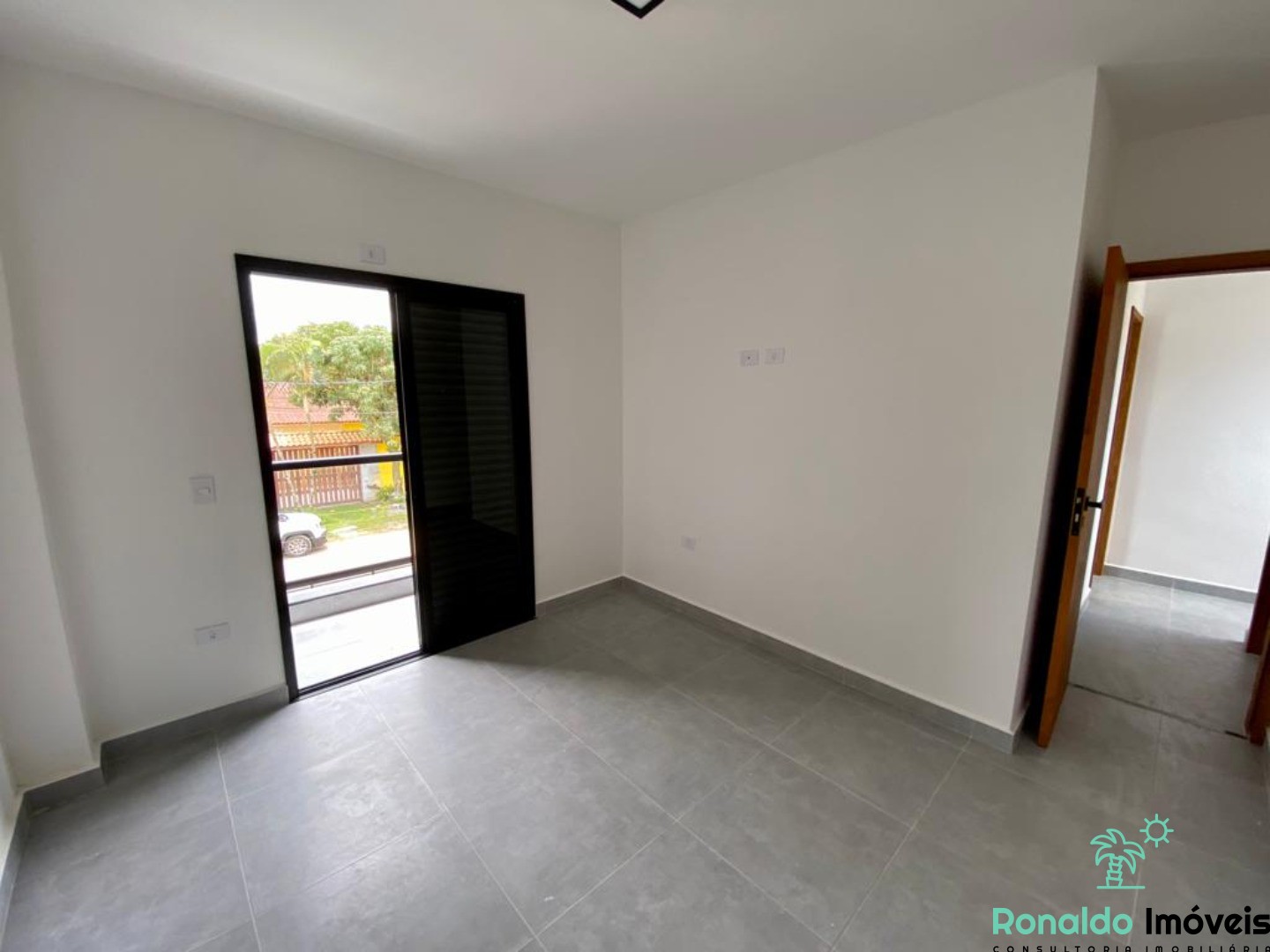 Casa à venda com 2 quartos, 80m² - Foto 14