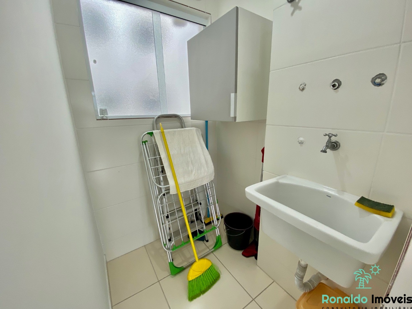 Apartamento à venda com 2 quartos, 78m² - Foto 13