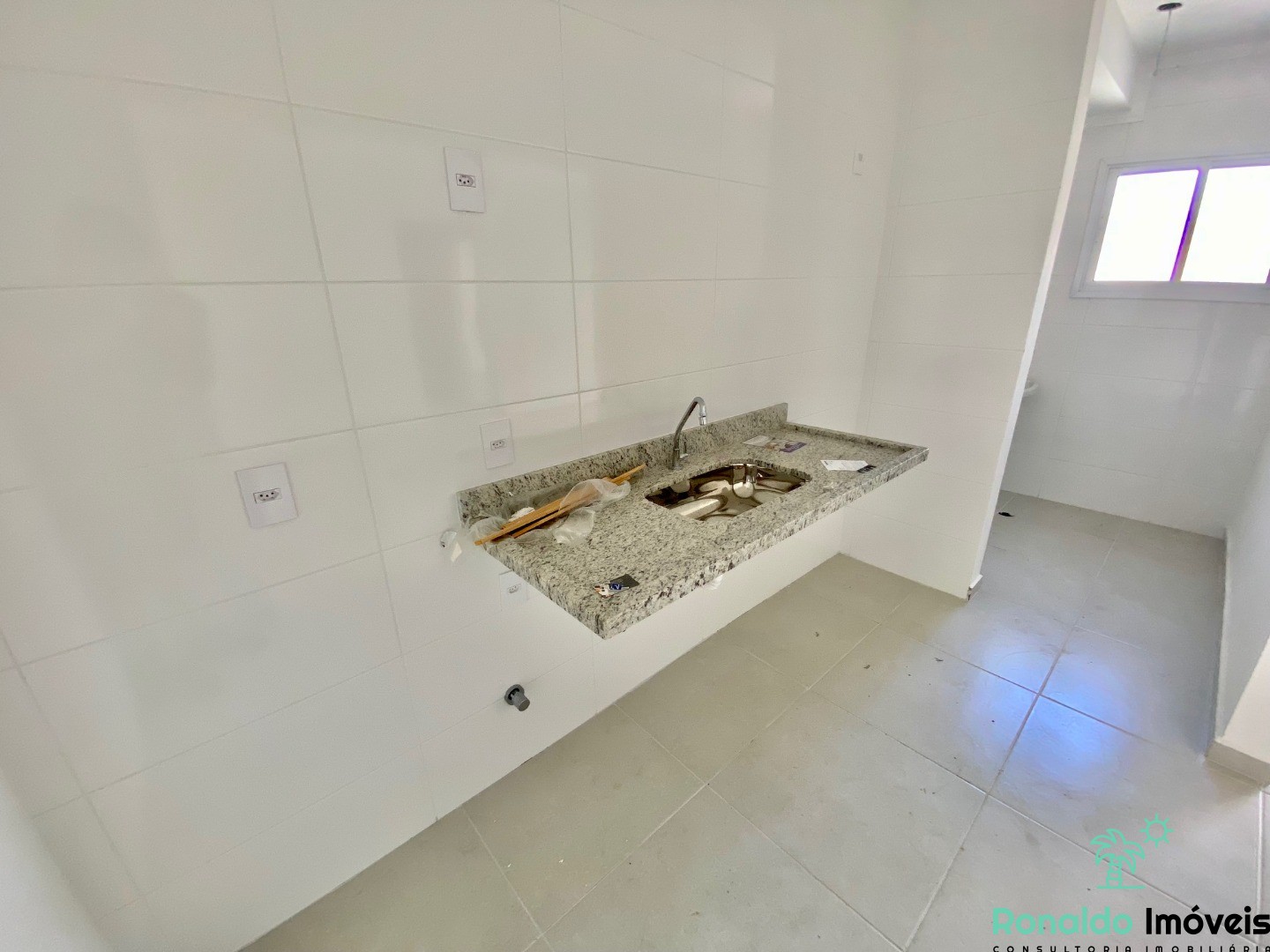 Apartamento à venda com 2 quartos, 68m² - Foto 12