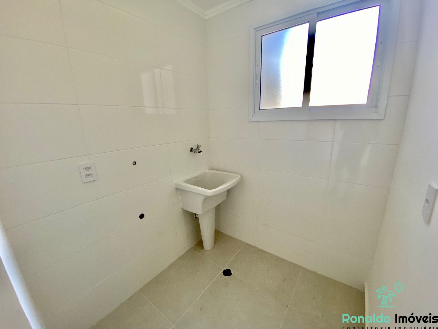 Apartamento à venda com 2 quartos, 68m² - Foto 13