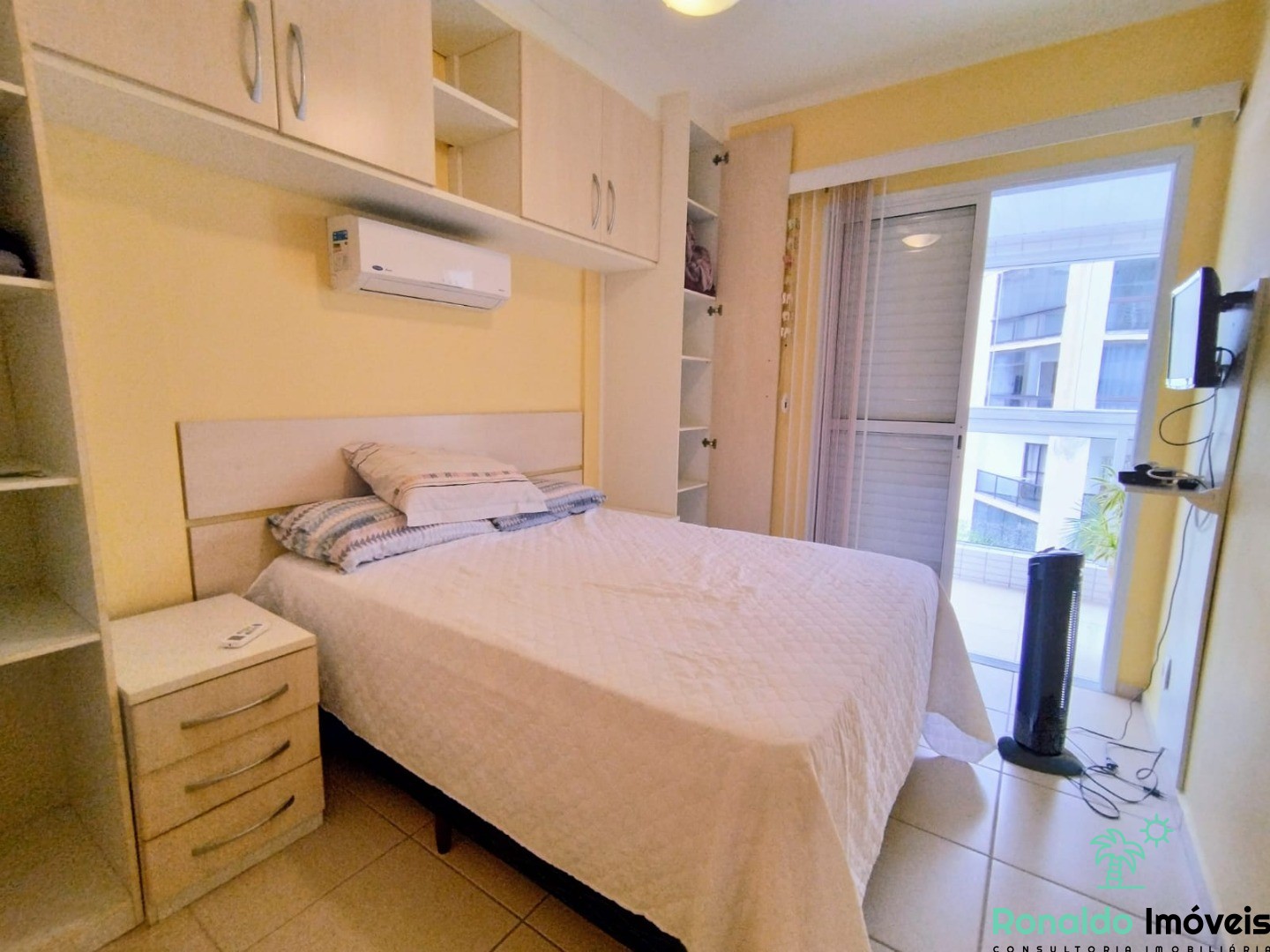 Apartamento à venda com 3 quartos, 104m² - Foto 13