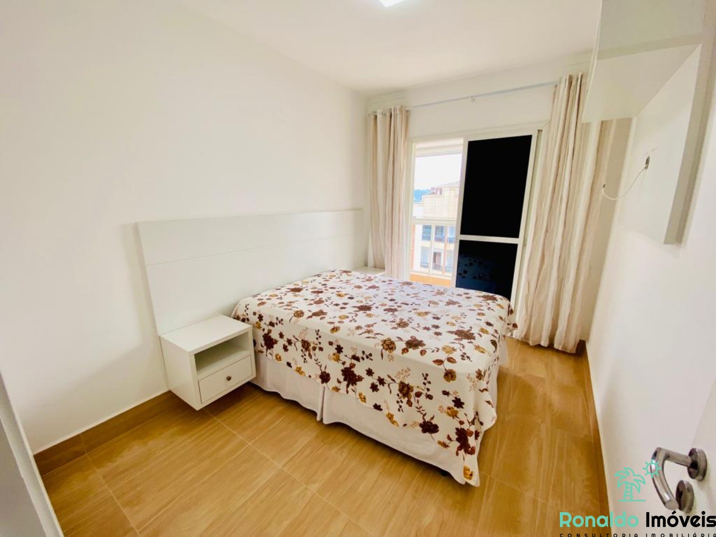 Apartamento à venda com 4 quartos, 139m² - Foto 16