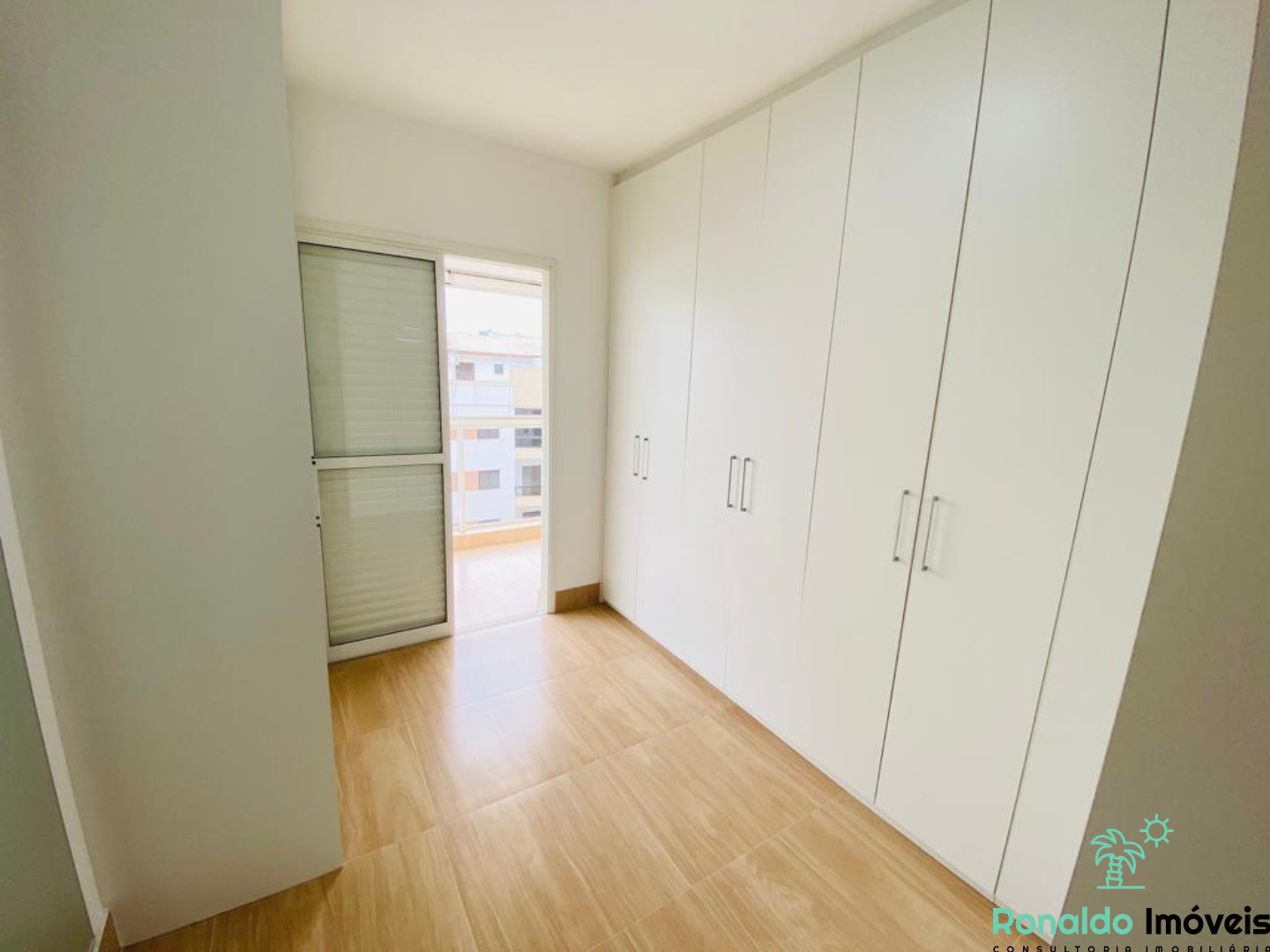 Apartamento à venda com 4 quartos, 139m² - Foto 17