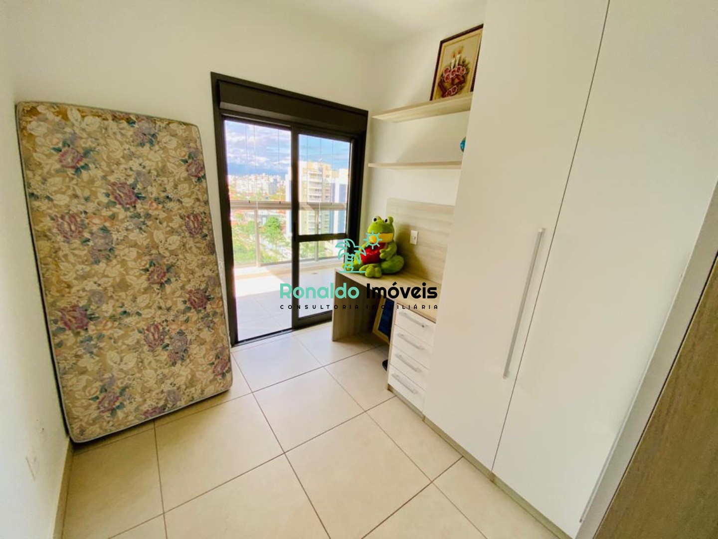 Apartamento à venda com 2 quartos, 76m² - Foto 15