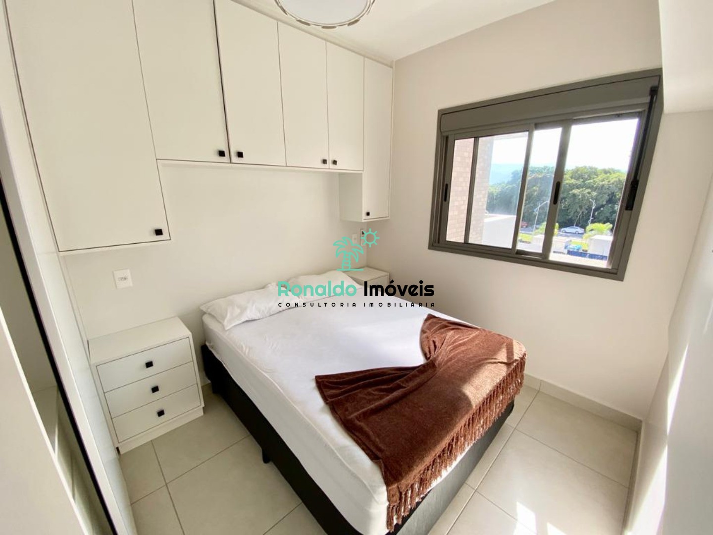 Apartamento à venda com 3 quartos, 95m² - Foto 13