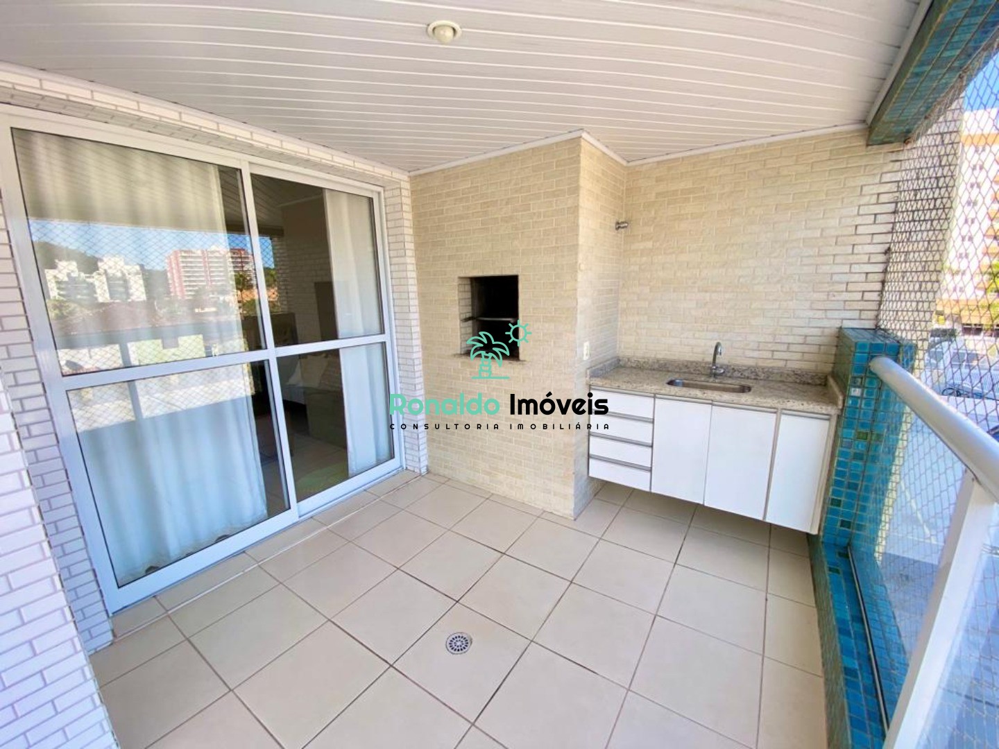 Apartamento à venda com 2 quartos, 106m² - Foto 10