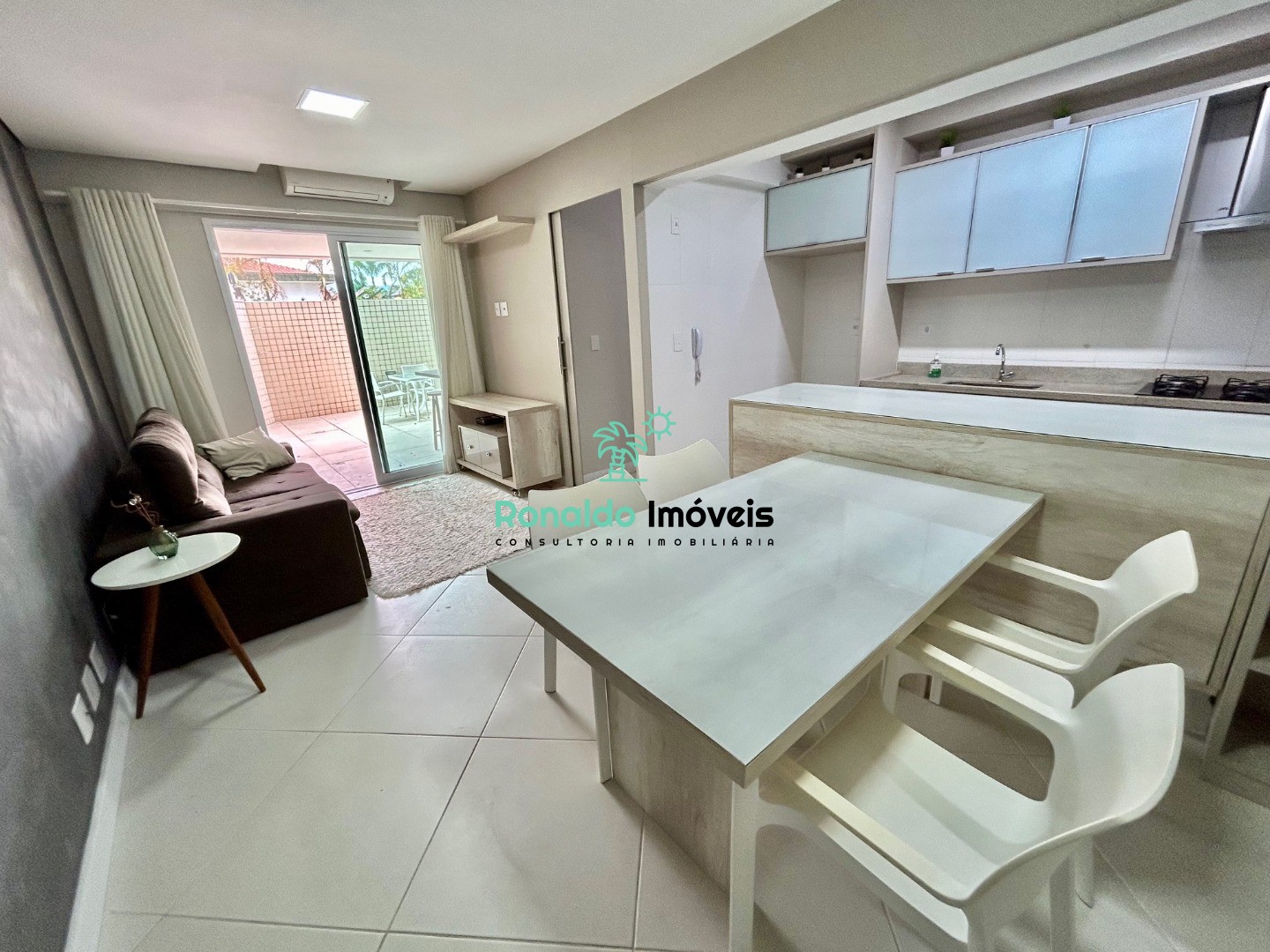 Apartamento à venda com 2 quartos, 122m² - Foto 2