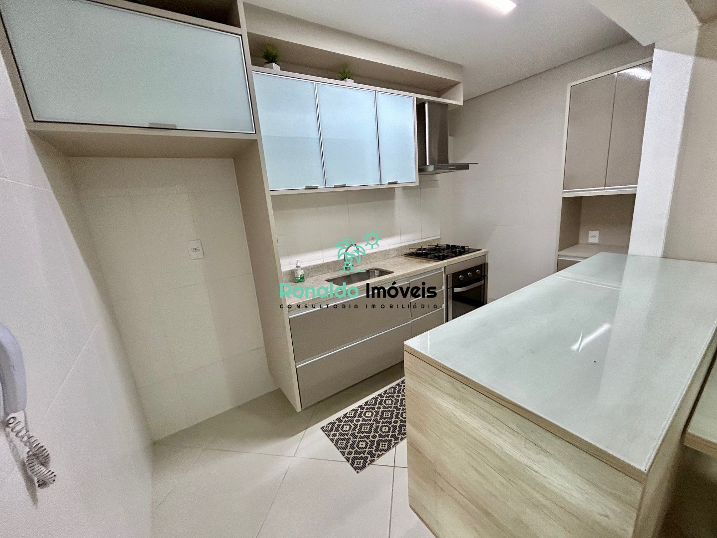 Apartamento à venda com 2 quartos, 122m² - Foto 4