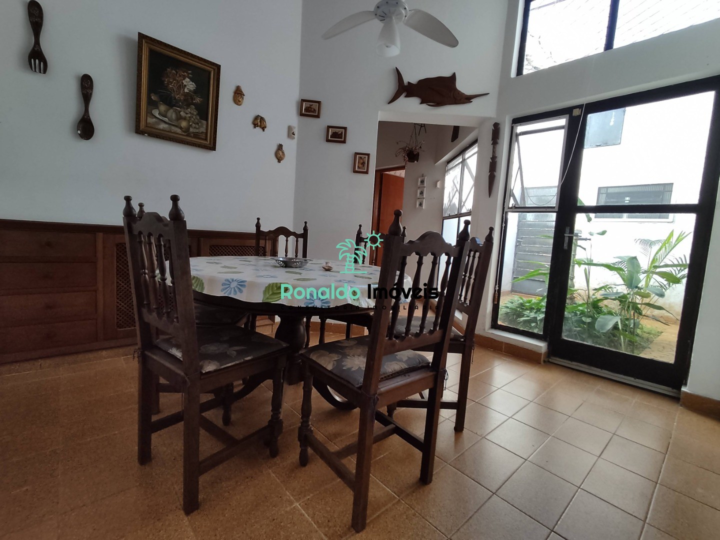 Casa à venda com 3 quartos, 180m² - Foto 12