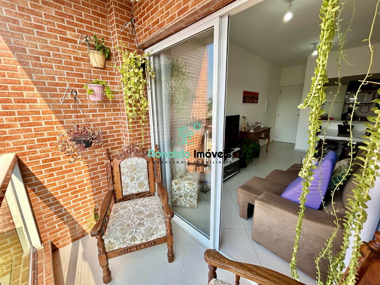Lindo Apartamento no Centro de Bertioga \'\' 2 dorm sendo 1 suíte \'\', Oportunidade !!!