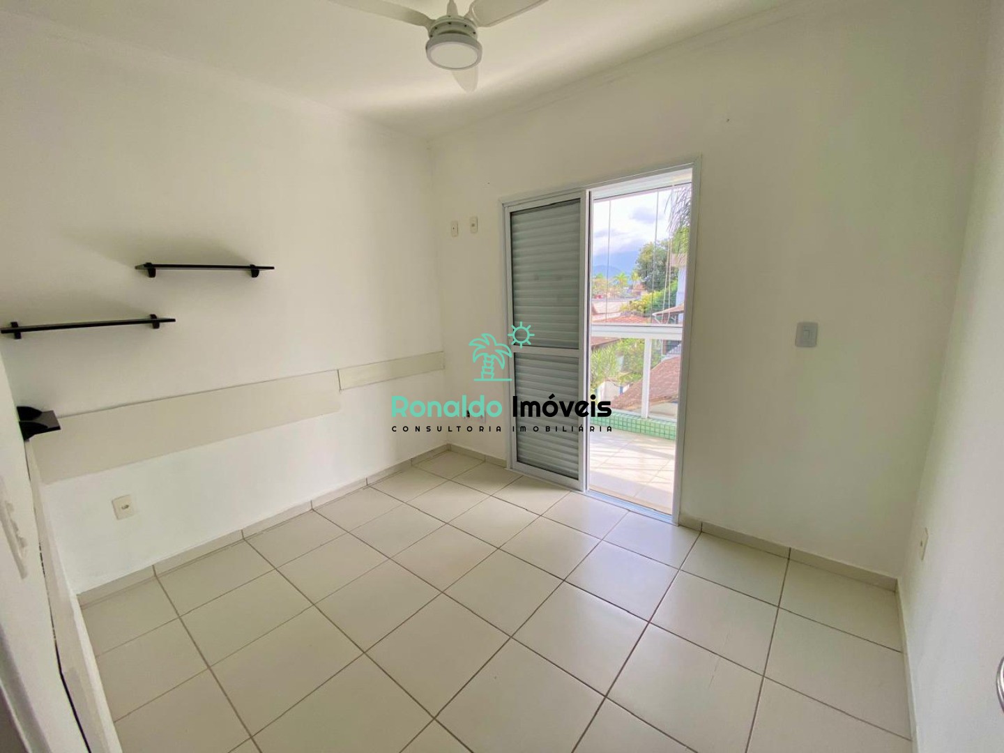 Apartamento à venda com 2 quartos, 78m² - Foto 17