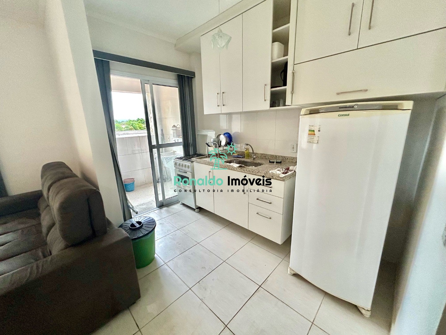 Apartamento à venda com 2 quartos, 78m² - Foto 10