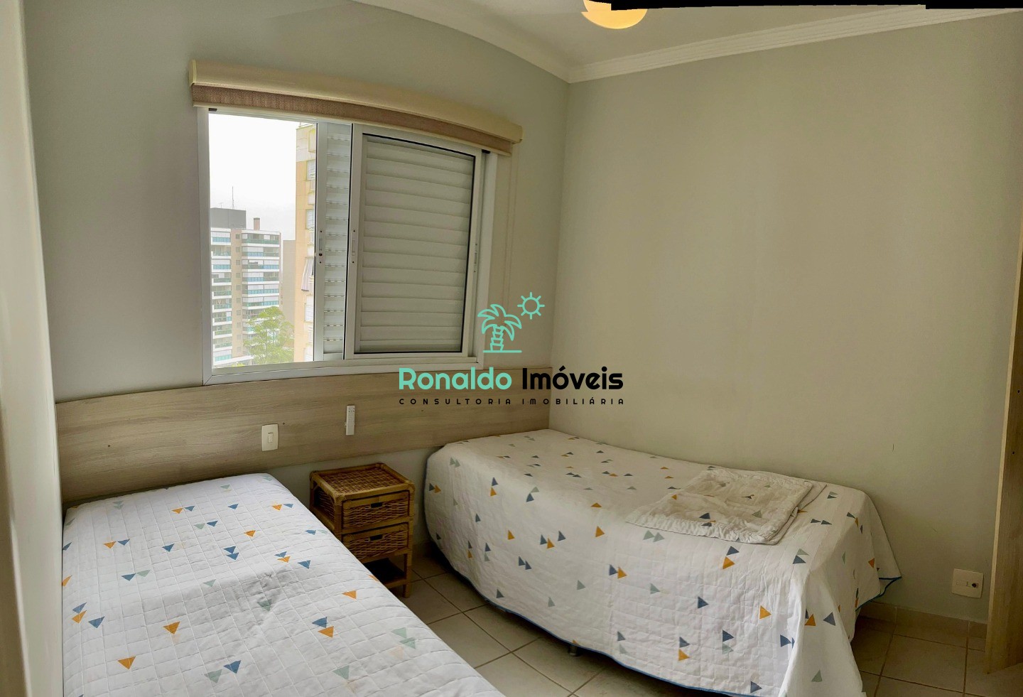 Apartamento à venda com 3 quartos, 105m² - Foto 12