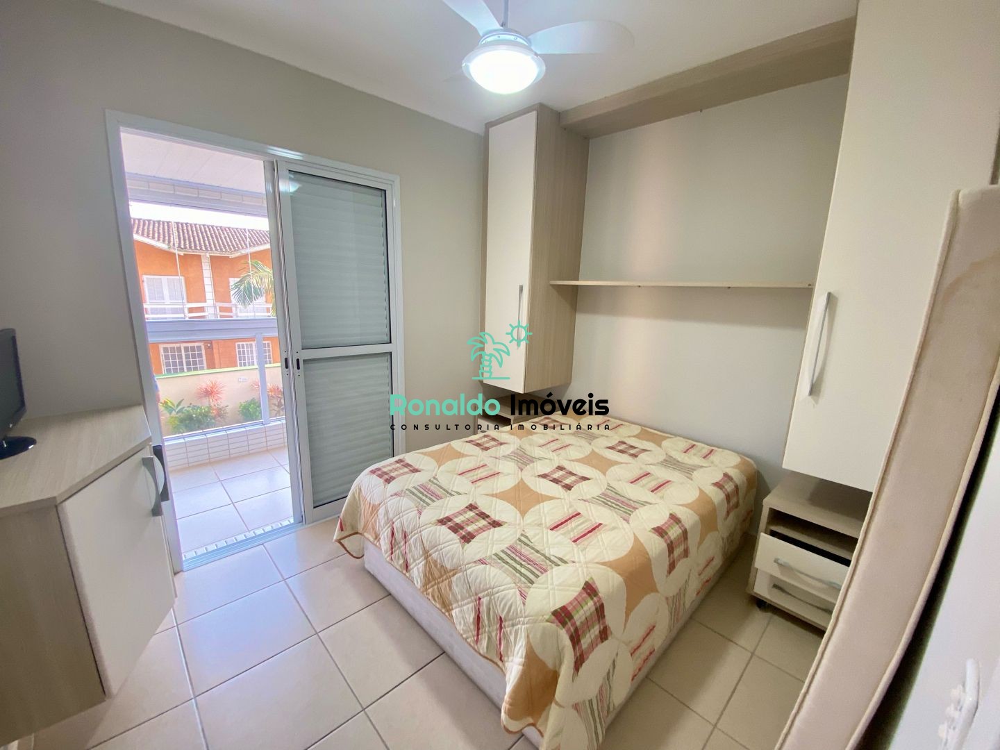 Apartamento à venda com 2 quartos, 78m² - Foto 13