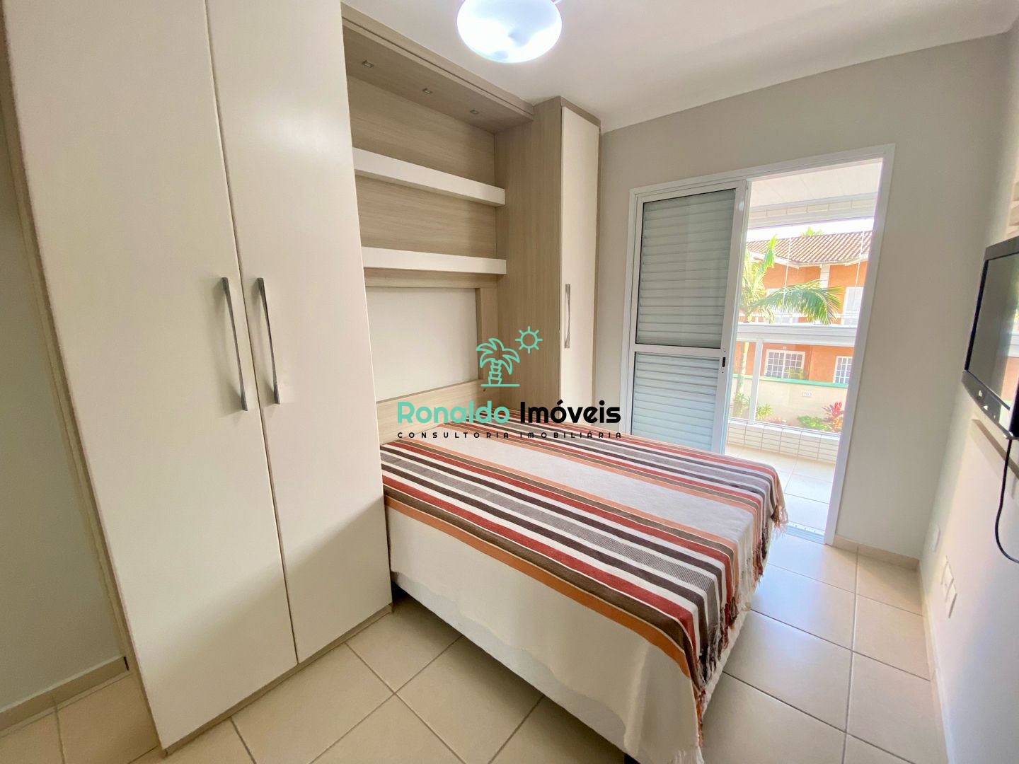 Apartamento à venda com 2 quartos, 78m² - Foto 15