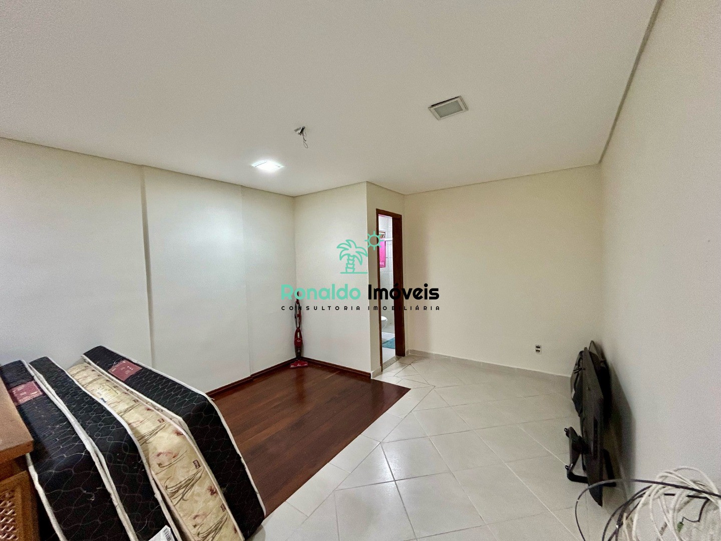 Apartamento à venda com 2 quartos, 81m² - Foto 11