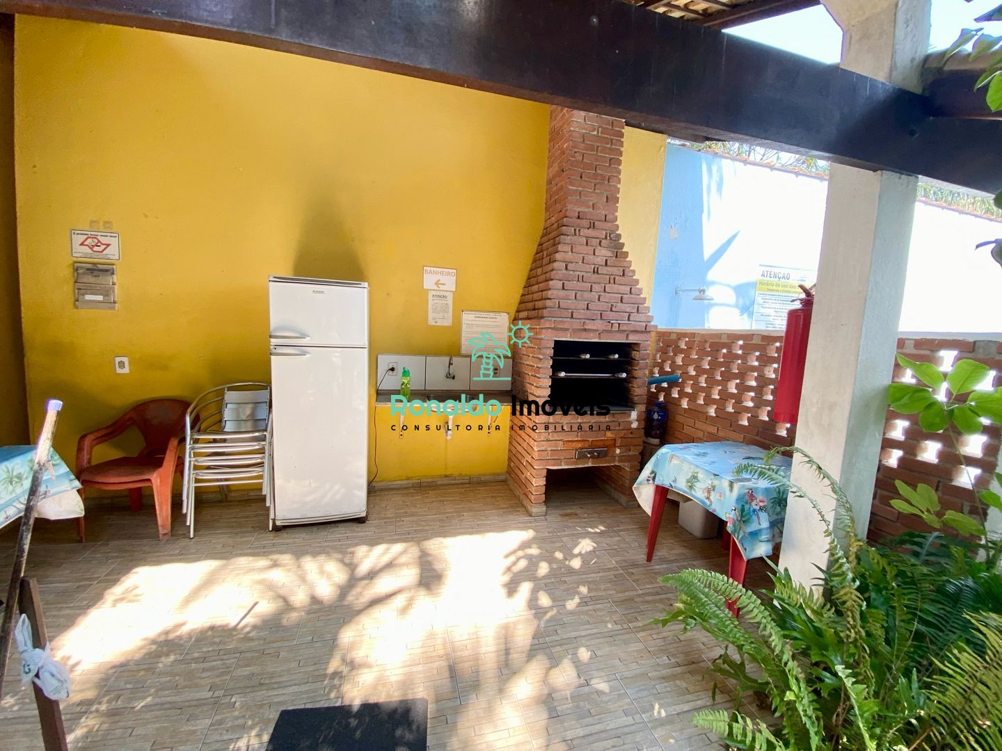 Casa à venda com 2 quartos, 80m² - Foto 23