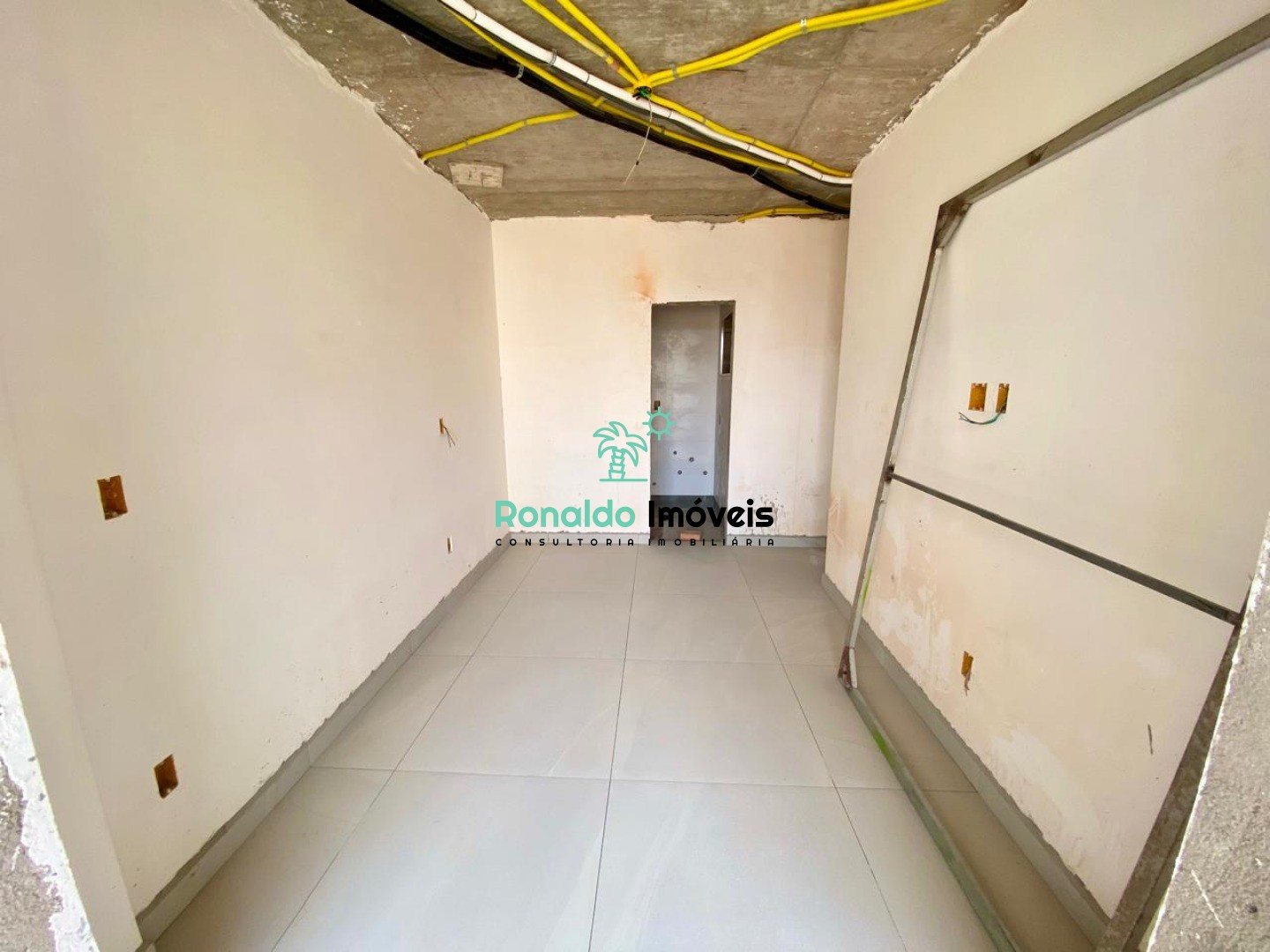 Apartamento à venda com 2 quartos, 88m² - Foto 11