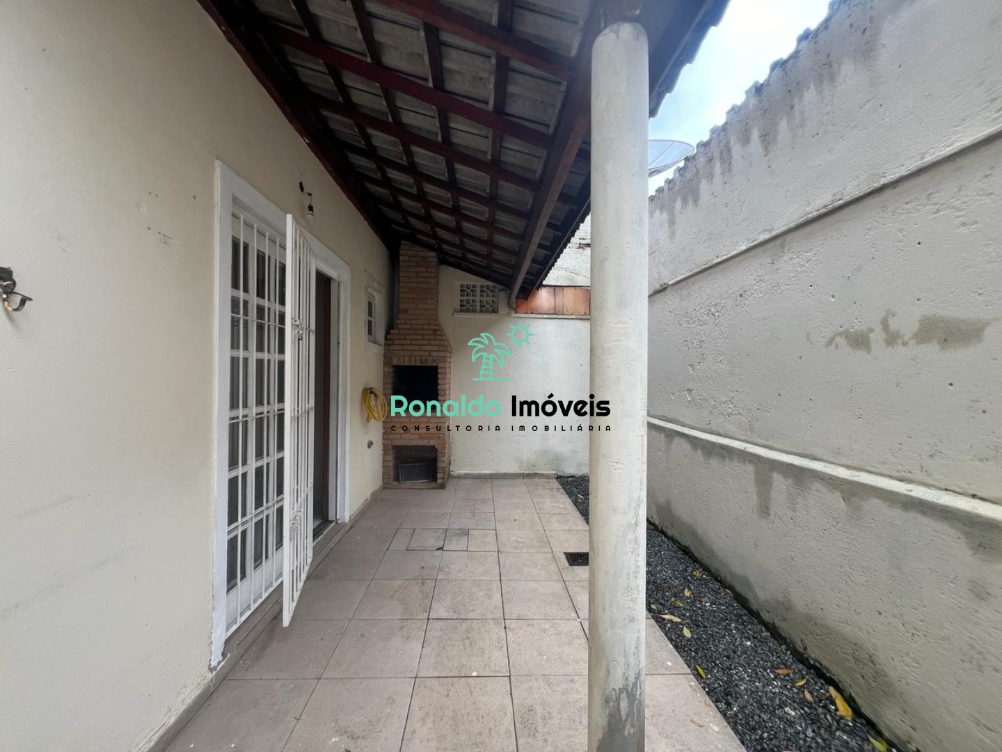 Casa à venda com 2 quartos, 119m² - Foto 12