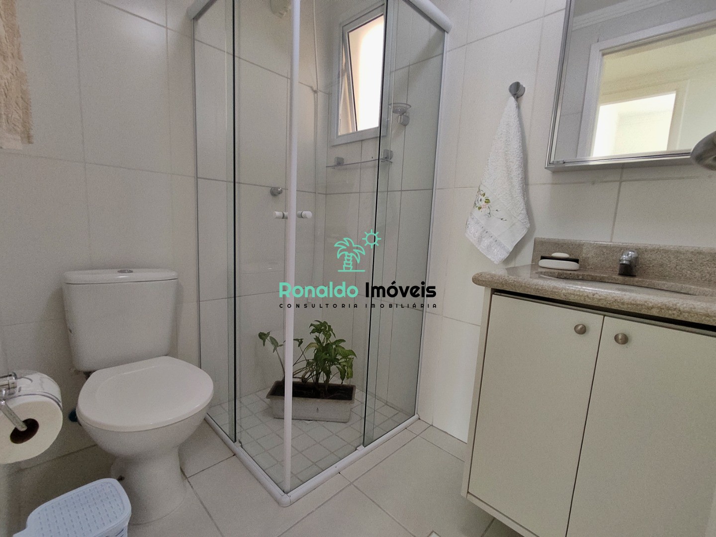 Apartamento à venda com 2 quartos, 80m² - Foto 23