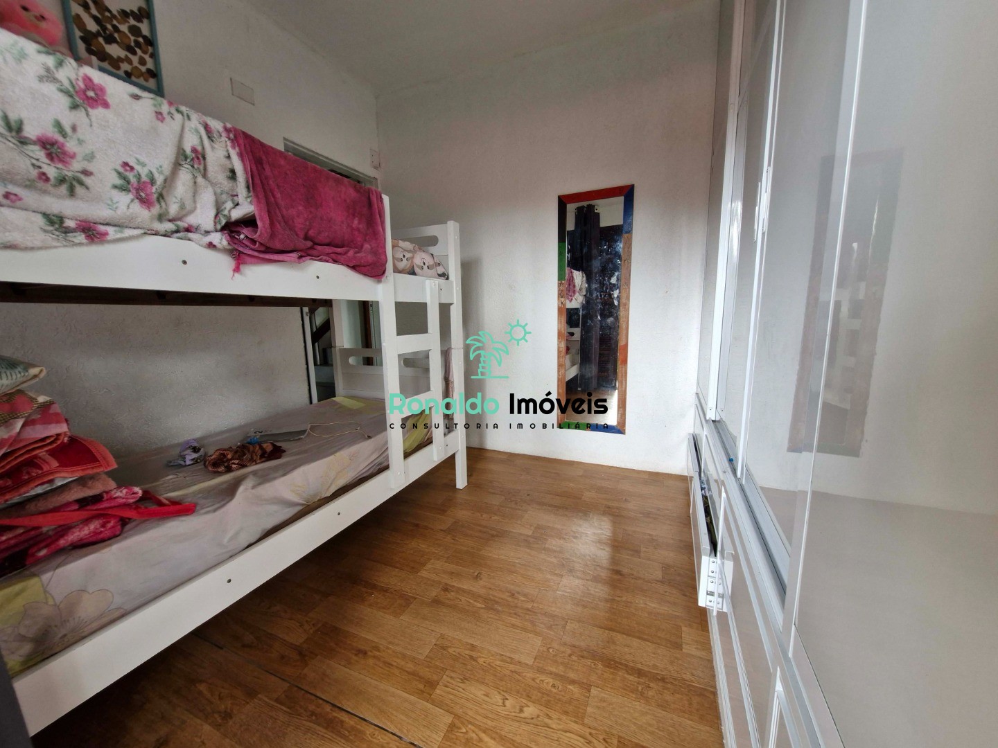 Casa à venda com 2 quartos, 91m² - Foto 6