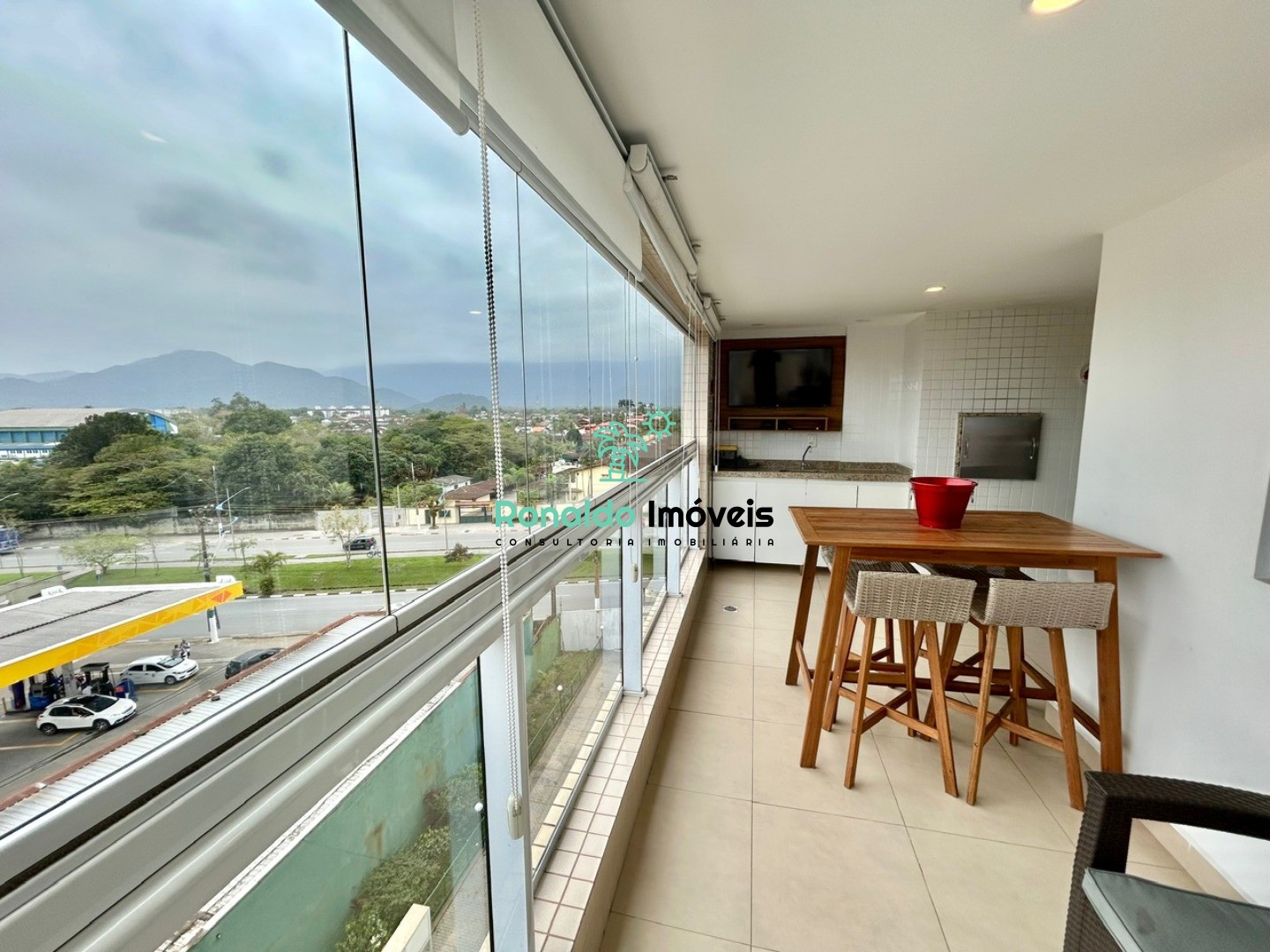 Apartamento à venda com 2 quartos, 76m² - Foto 13