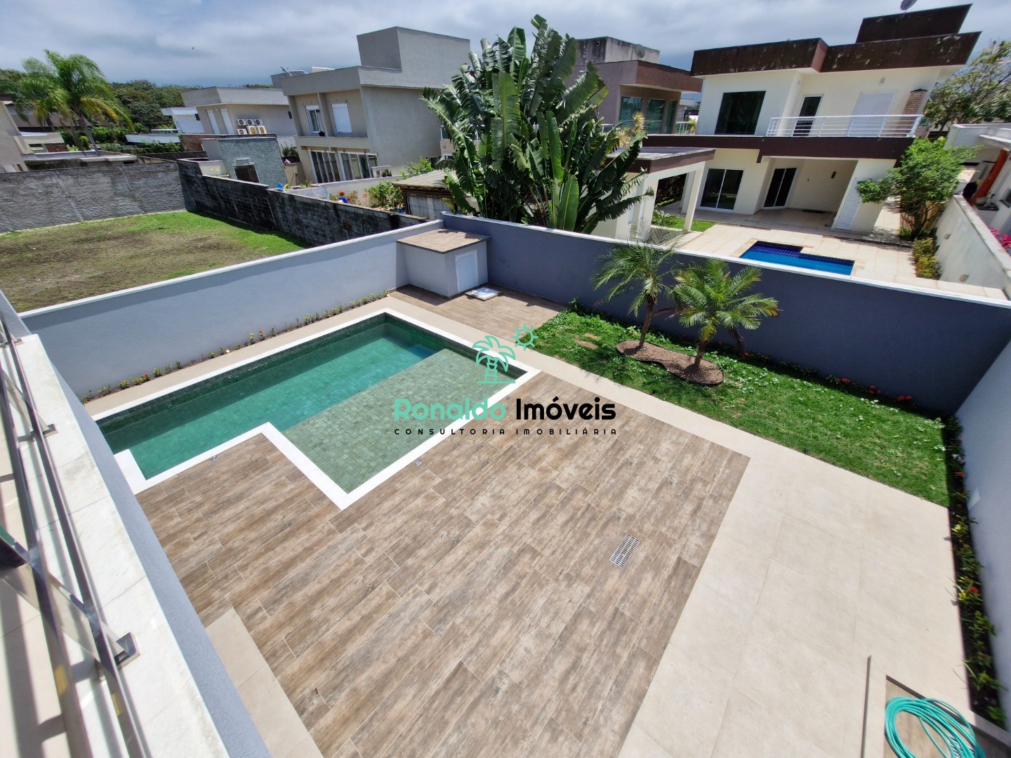 Casa à venda com 4 quartos, 247m² - Foto 25