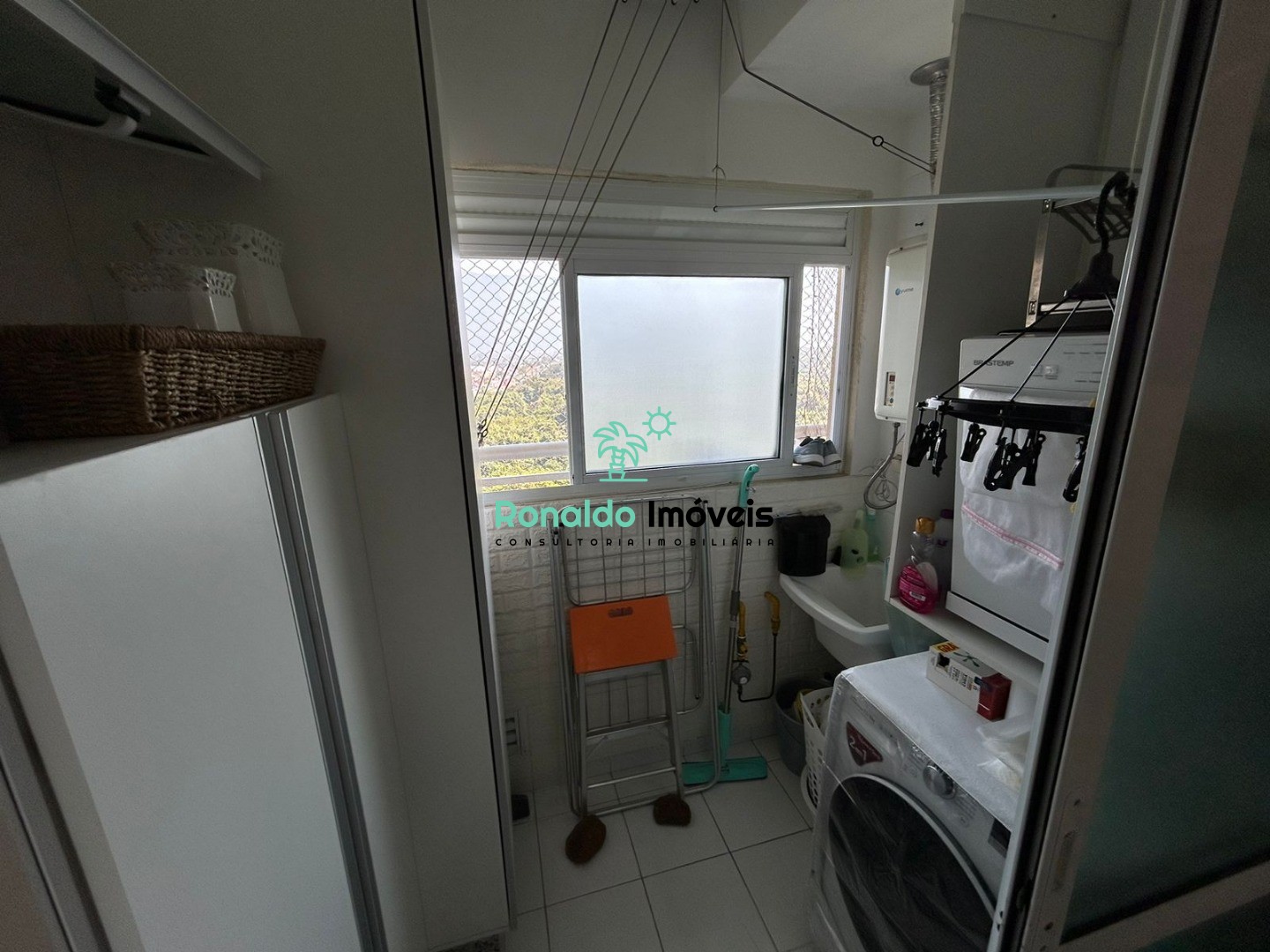 Apartamento à venda com 2 quartos, 72m² - Foto 11