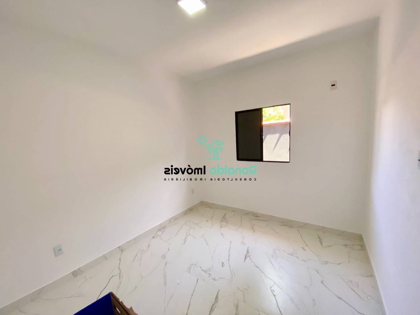 Casa à venda com 3 quartos, 106m² - Foto 14