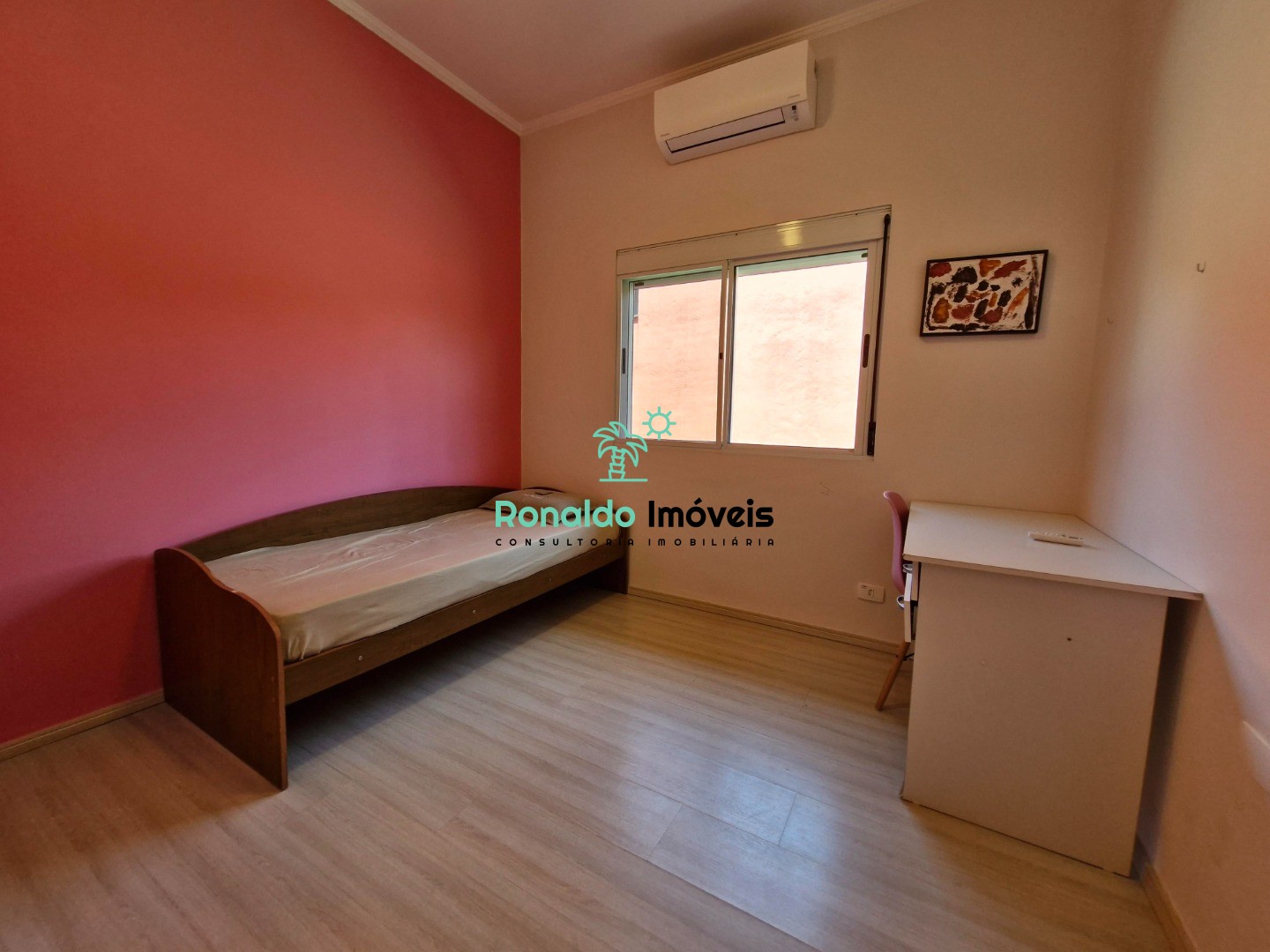 Casa à venda com 4 quartos, 200m² - Foto 11