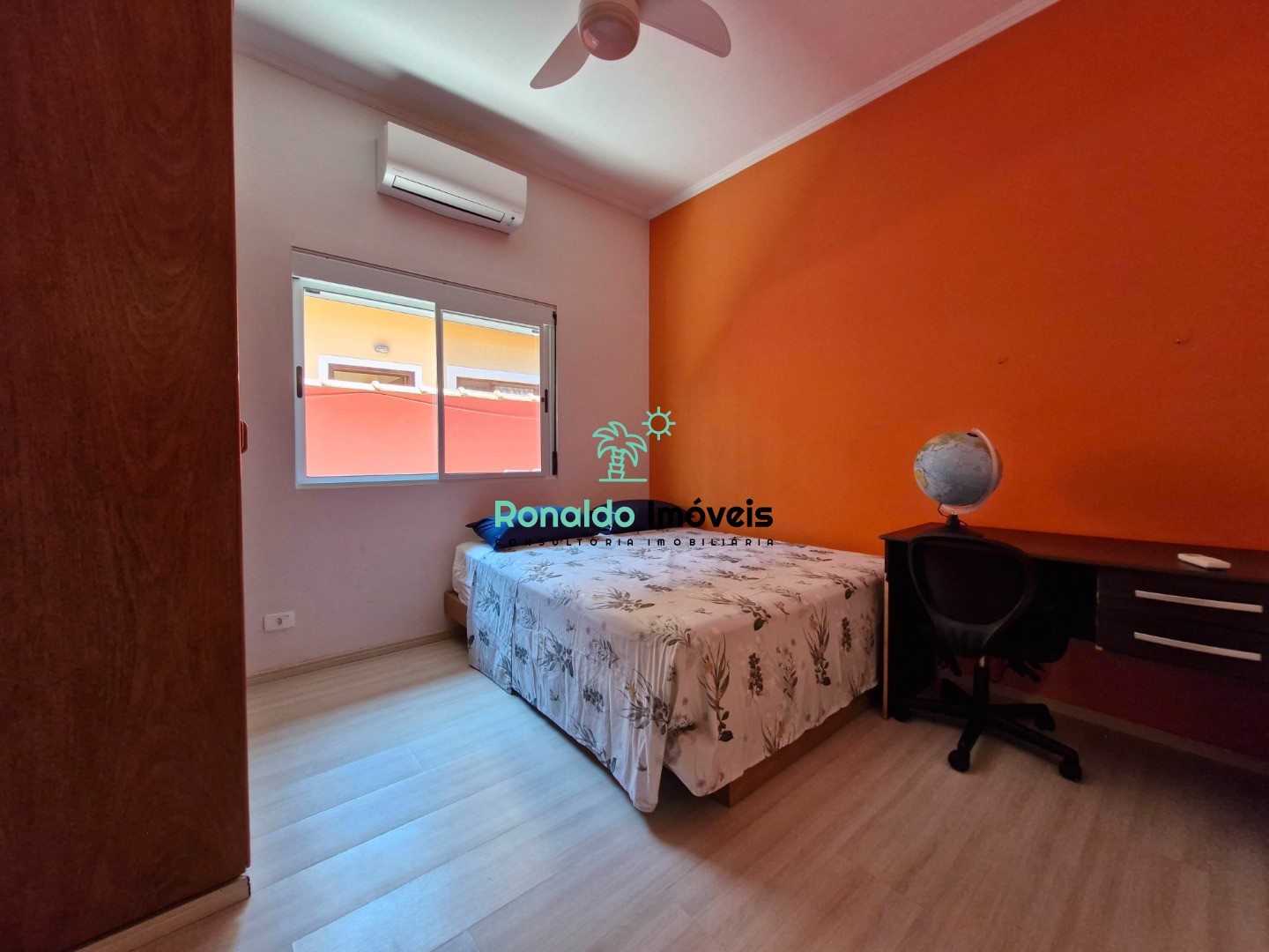 Casa à venda com 4 quartos, 200m² - Foto 13