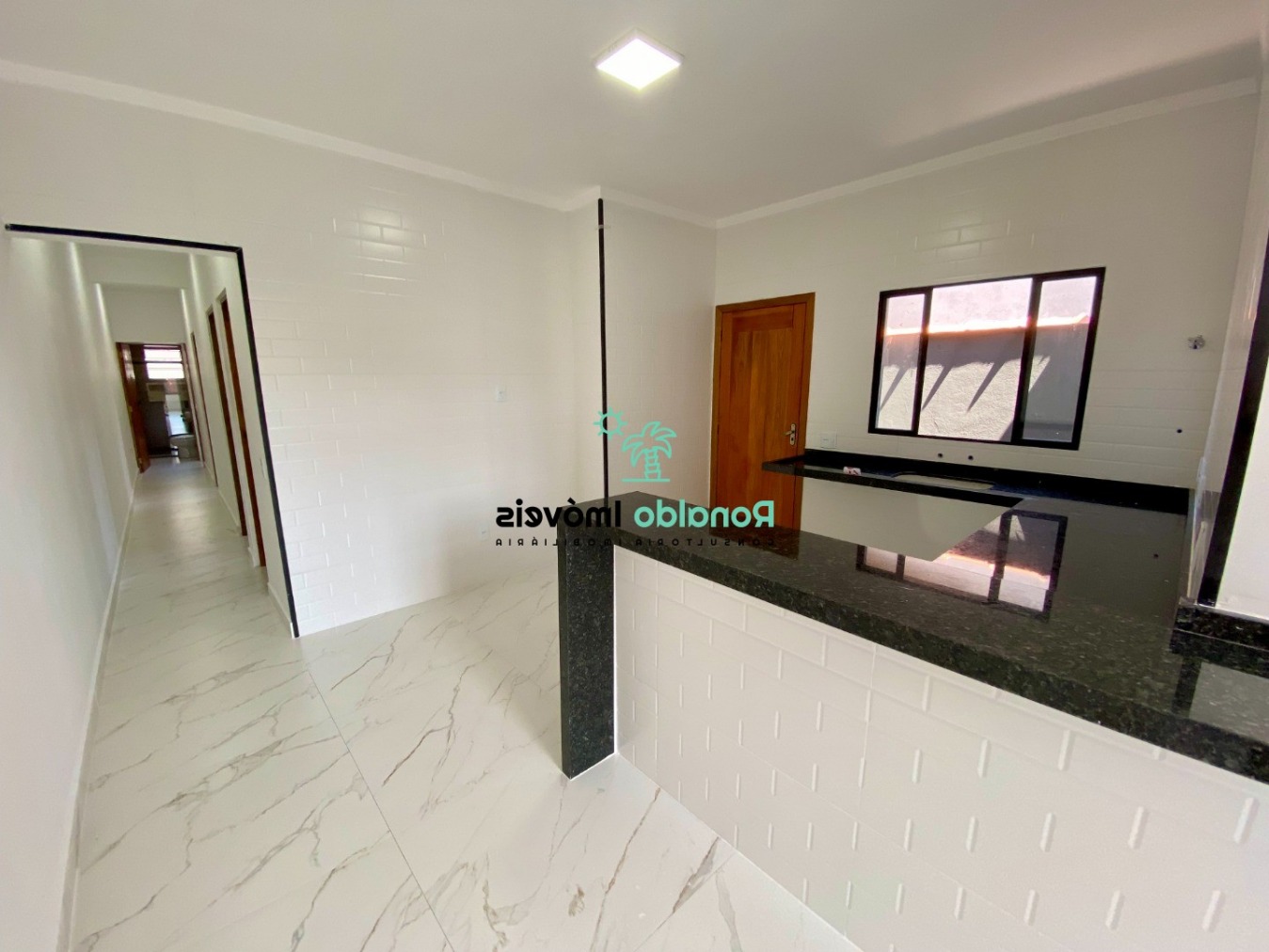 Casa à venda com 3 quartos, 106m² - Foto 10