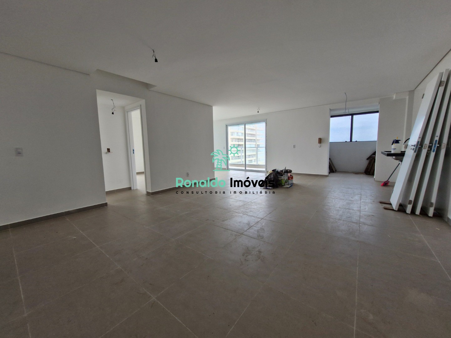 Apartamento à venda com 3 quartos, 141m² - Foto 14