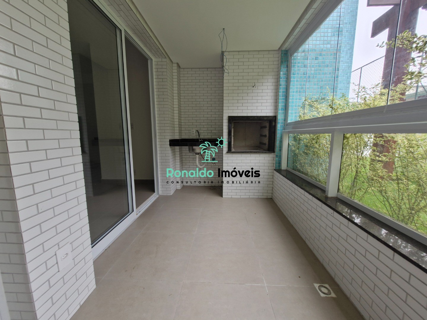 Apartamento à venda com 2 quartos, 84m² - Foto 14