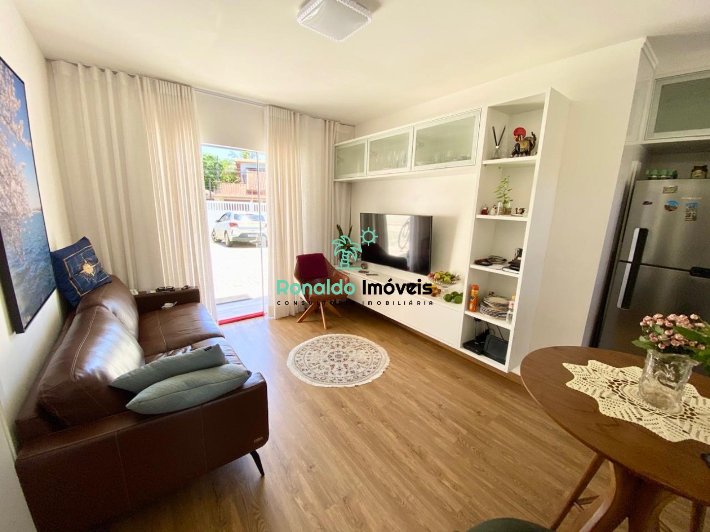 Apartamento à venda com 2 quartos, 57m² - Foto 1