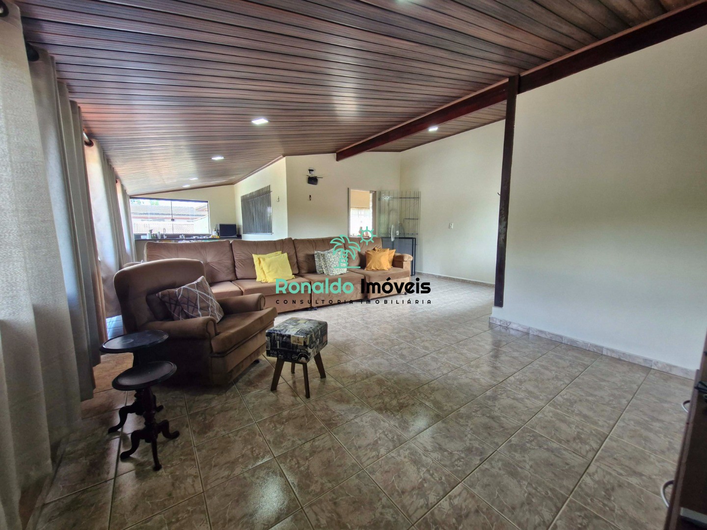 Casa, 3 quartos, 280 m² - Foto 26