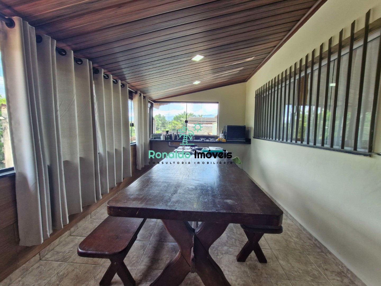 Casa, 3 quartos, 280 m² - Foto 27