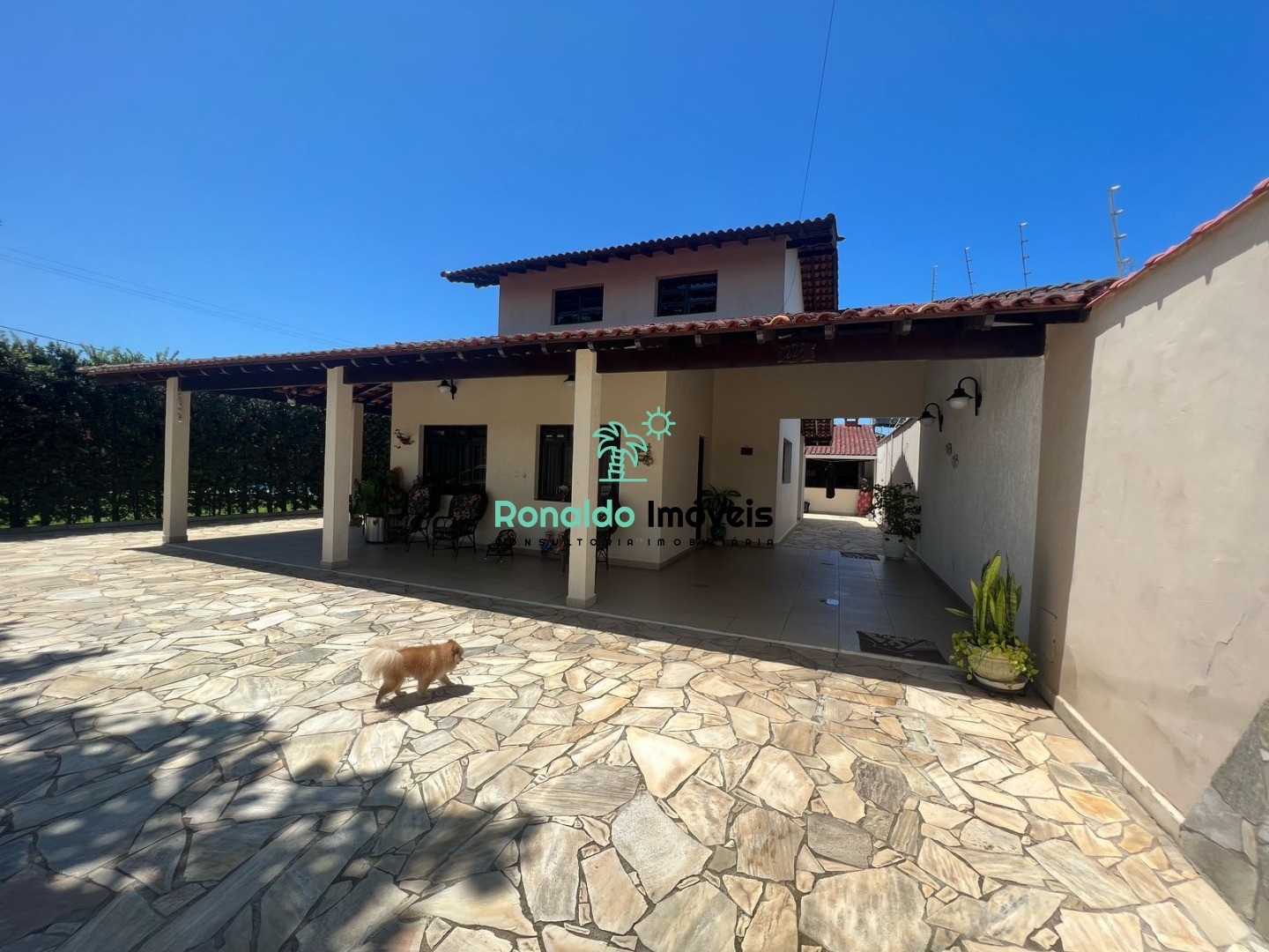 Casa, 4 quartos, 260 m² - Foto 2