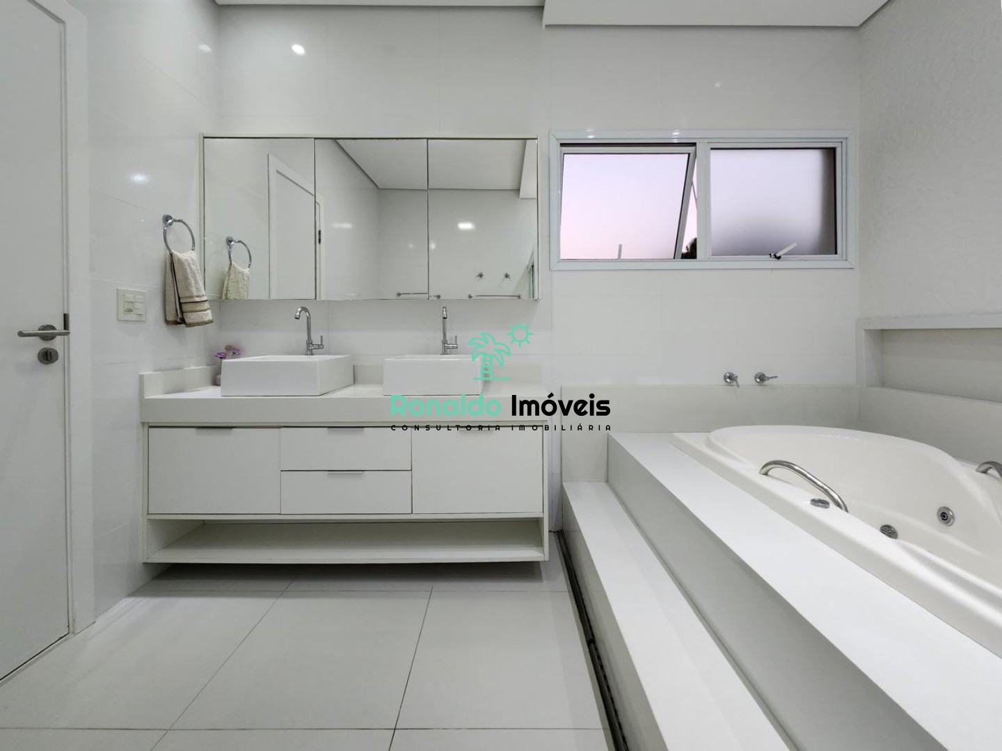 Casa, 4 quartos, 301 m² - Foto 35