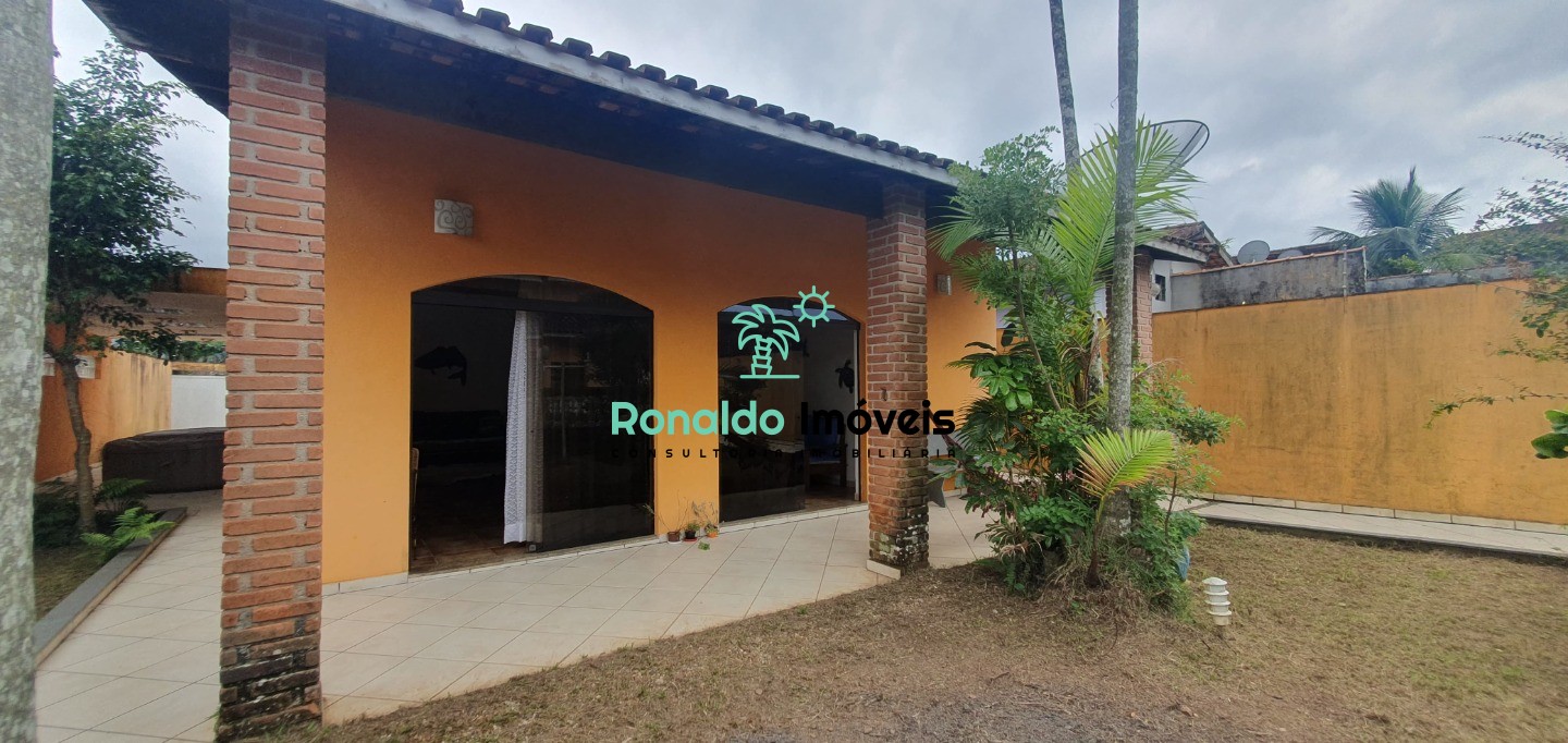 Casa, 5 quartos, 206 m² - Foto 1