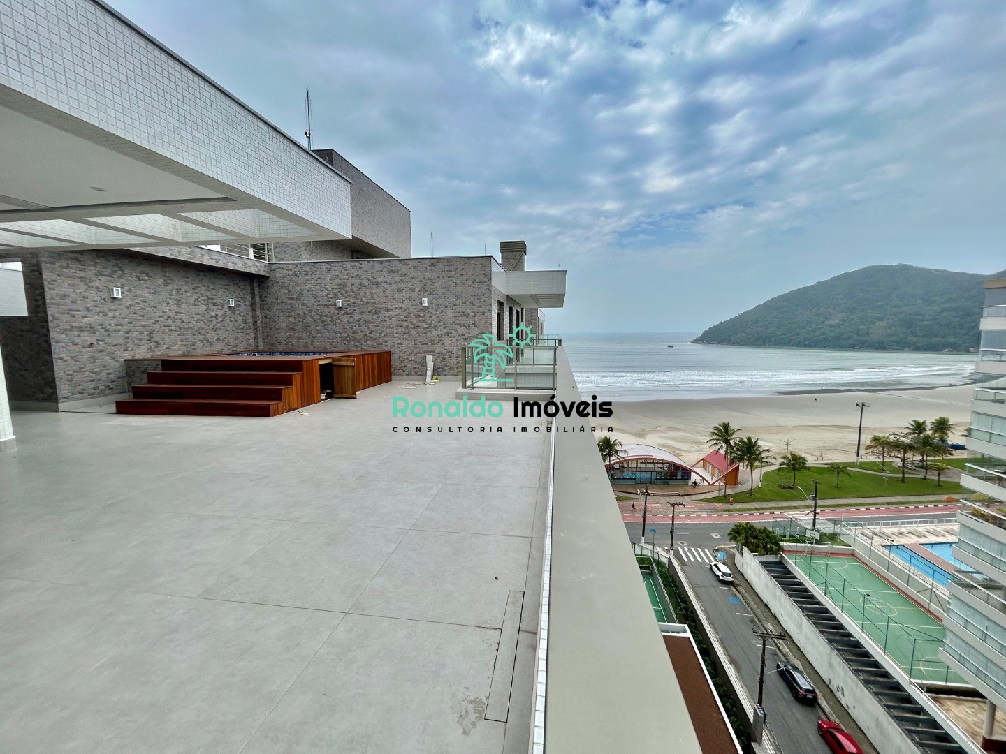 Cobertura, 3 quartos, 230 m² - Foto 3