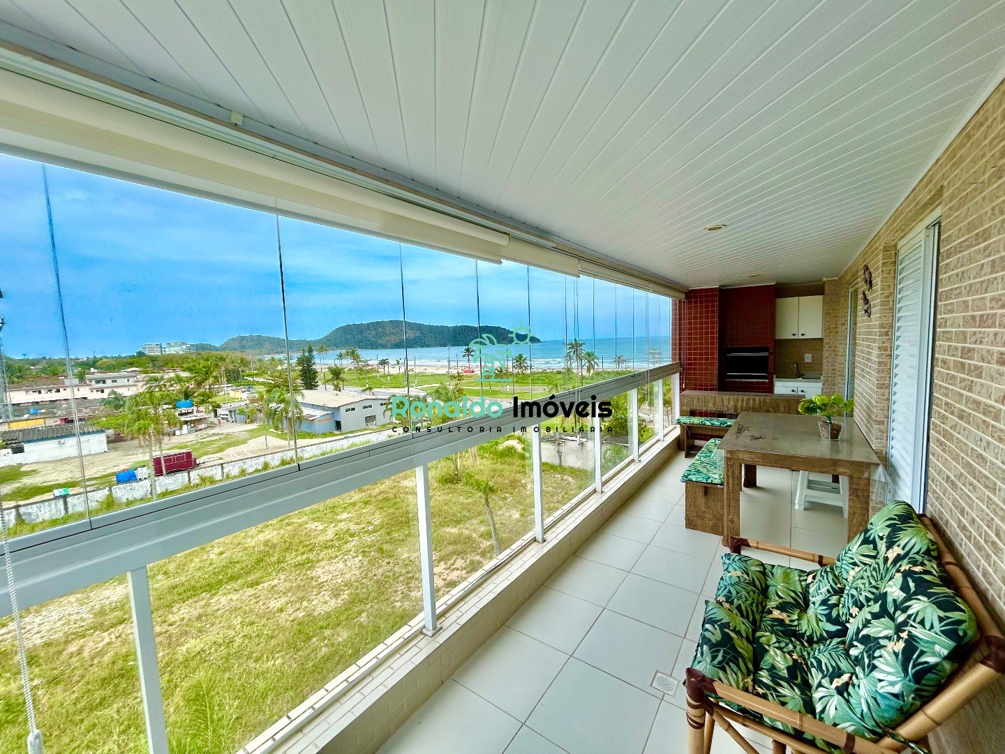 Apartamento, 3 quartos, 95 m² - Foto 2