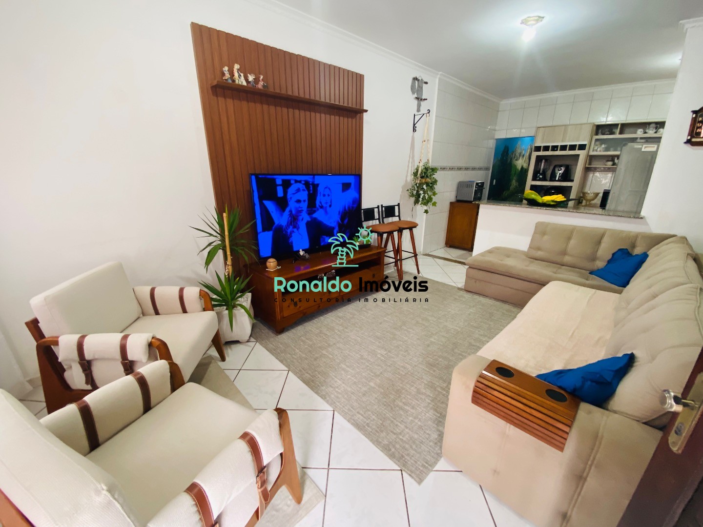 Casa, 2 quartos, 79 m² - Foto 1