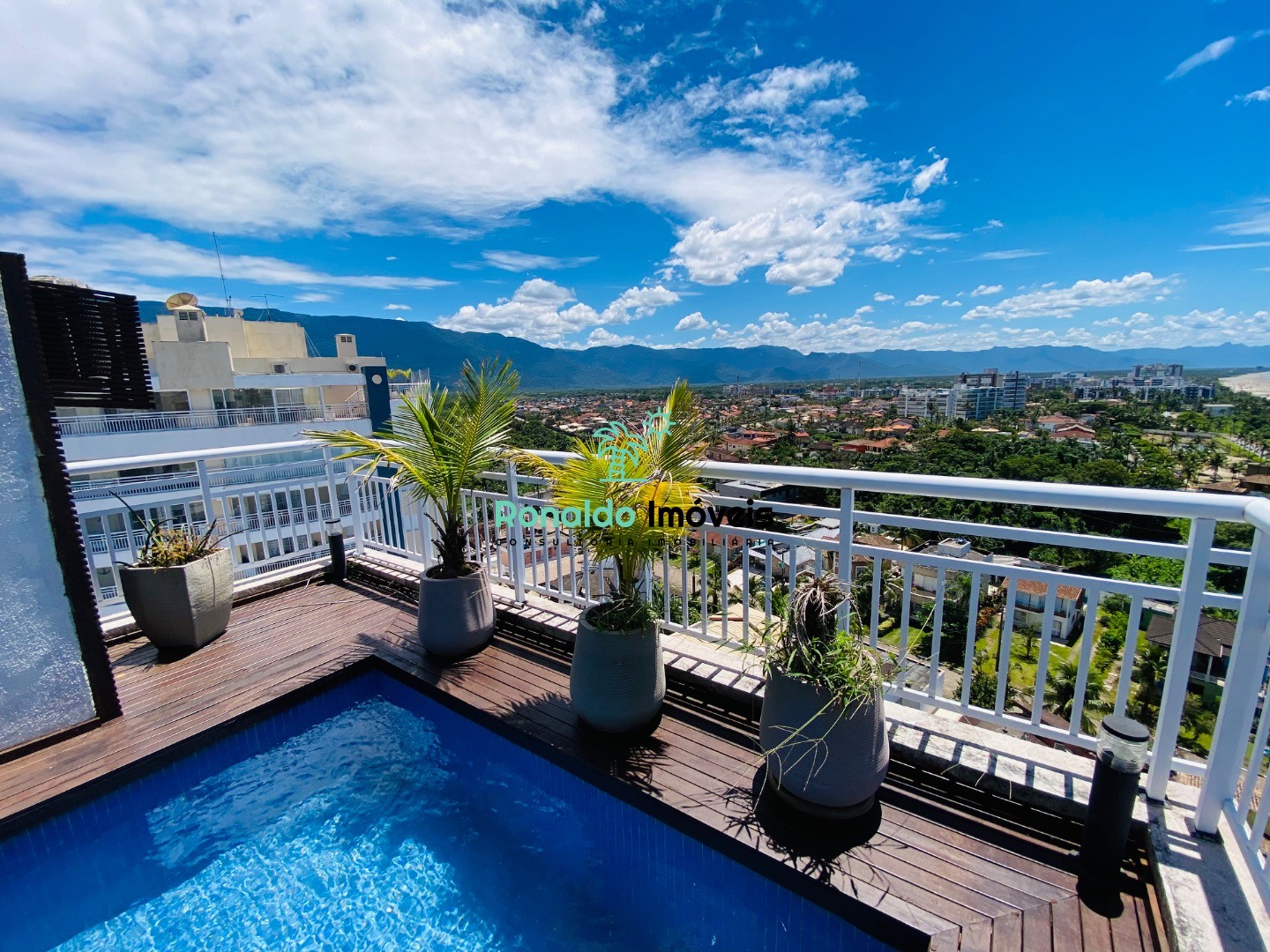 Cobertura, 4 quartos, 225 m² - Foto 2