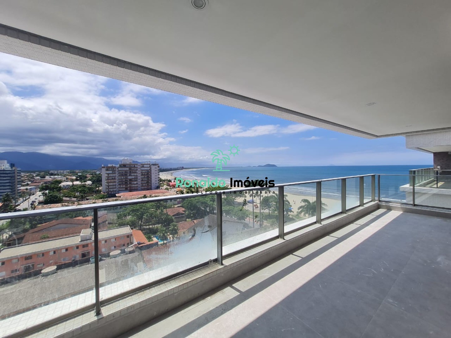 Apartamento, 3 quartos, 130 m² - Foto 1