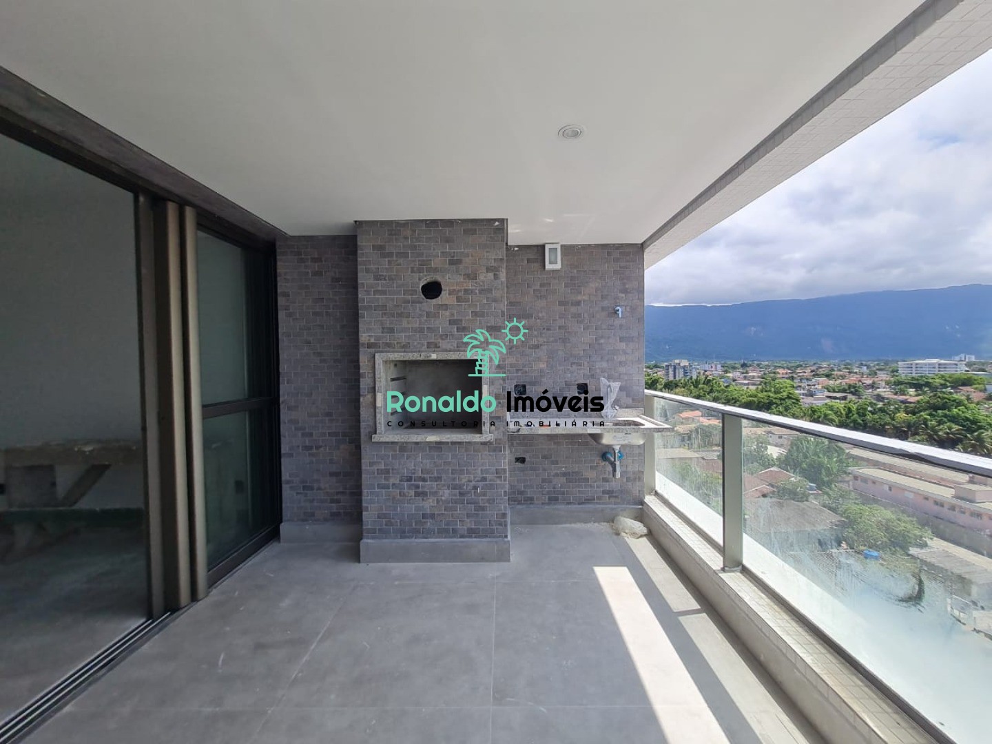 Apartamento, 3 quartos, 130 m² - Foto 2