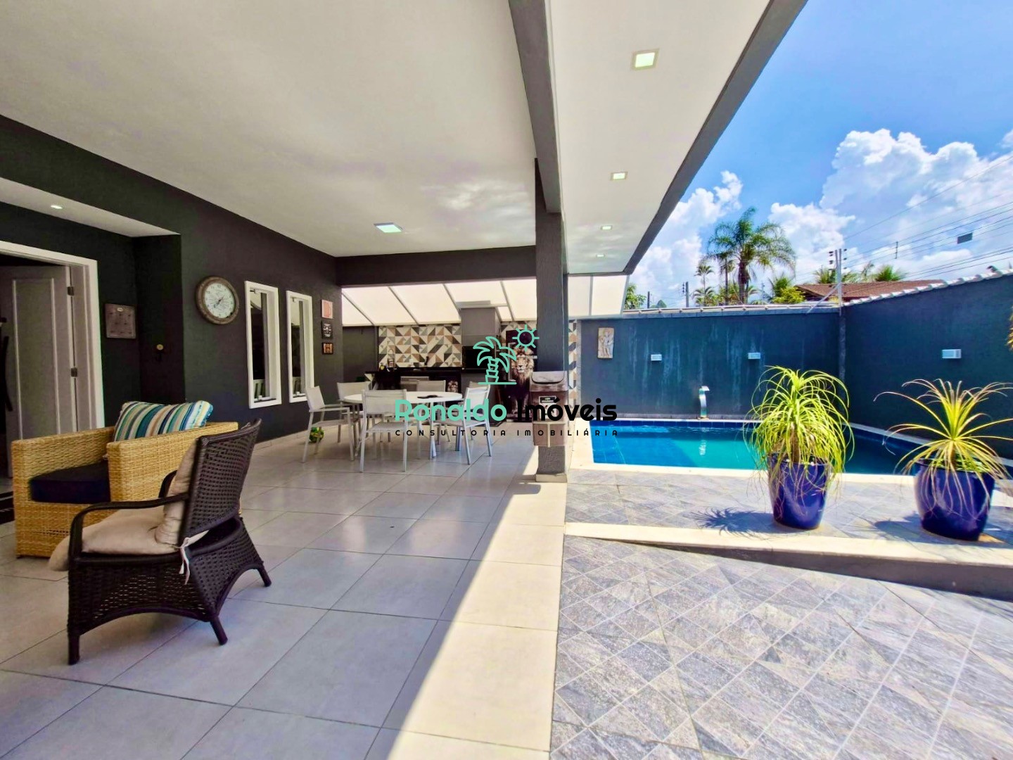 Casa, 5 quartos, 190 m² - Foto 3