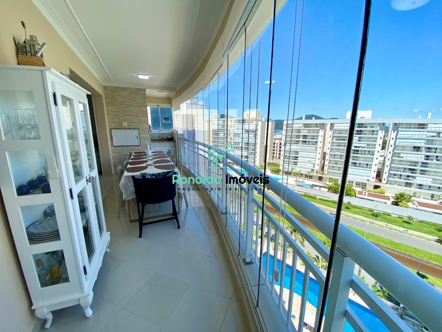 Apartamento, 3 quartos, 105 m² - Foto 1